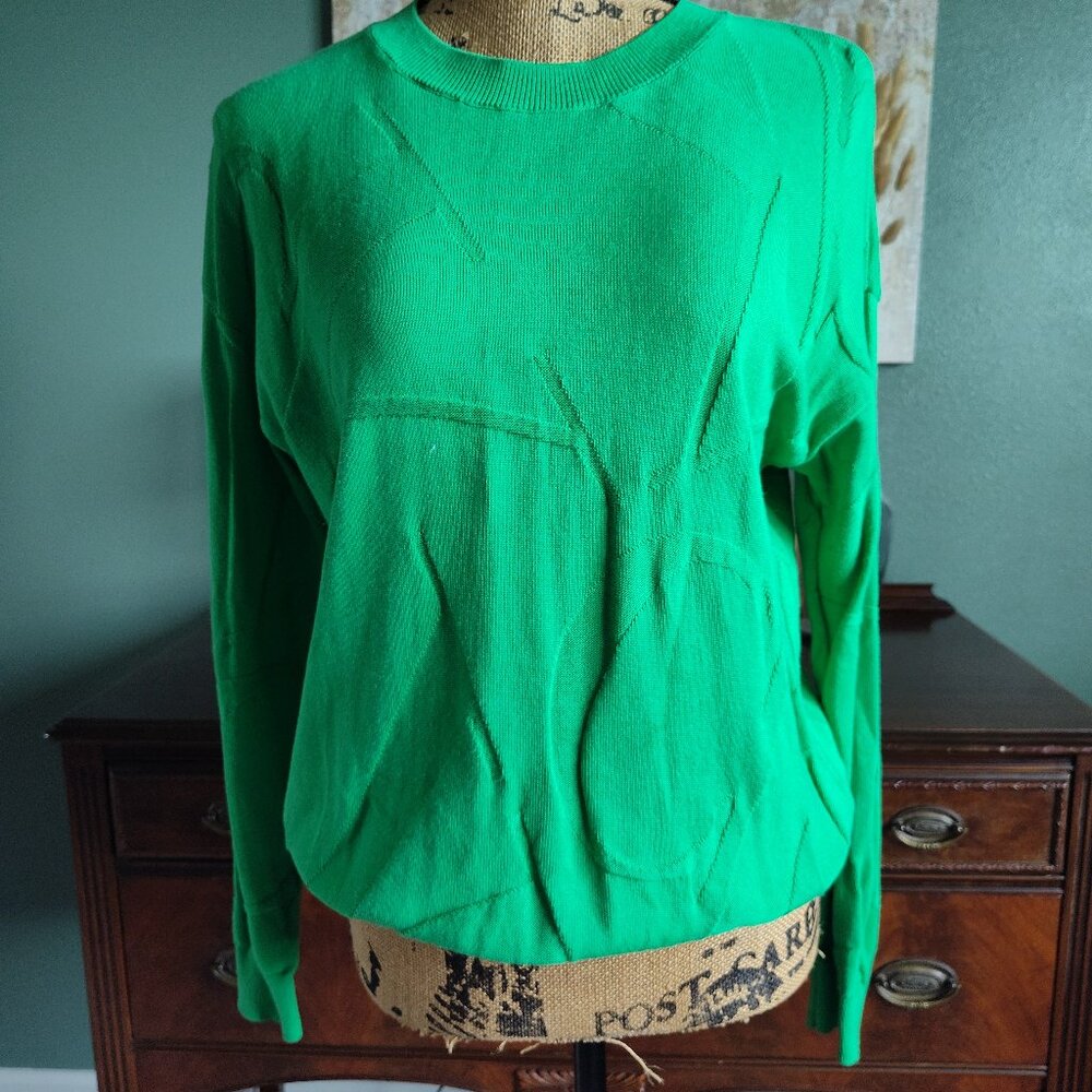 Green Pullover